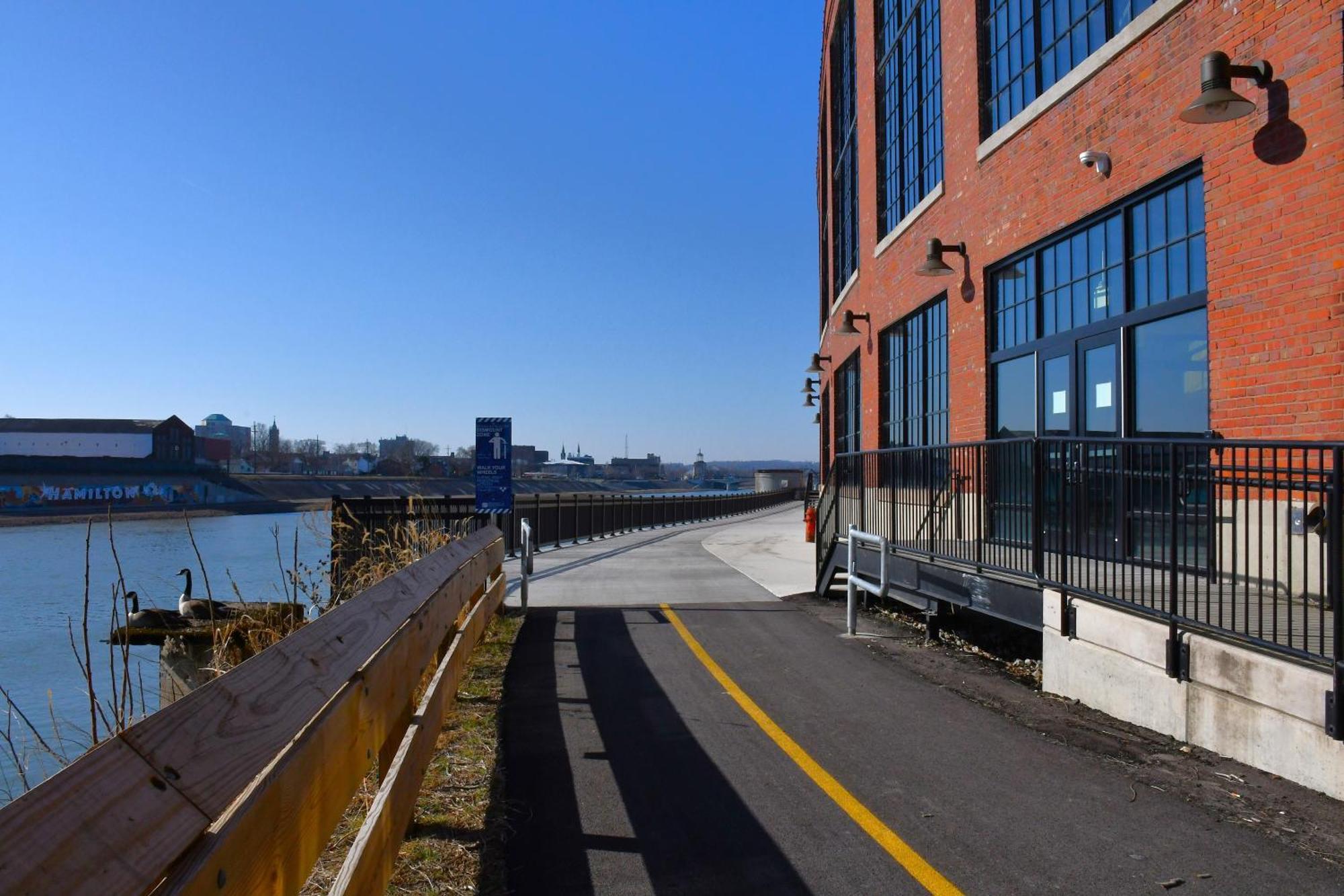 The Warehouse Hotel At Champion Mill Hamilton Luaran gambar